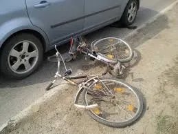 Mersul pe bicicletă, sport periculos pe şoselele sălăjene