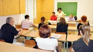 Sute de cadre didactice din Sălaj susţin astăzi examenul de Titularizare