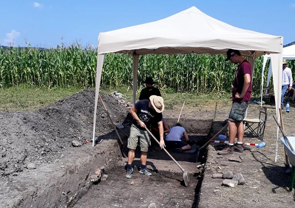 Cercetări arheologice la castrul de la Romita, enigma unui monument arhitectural antic