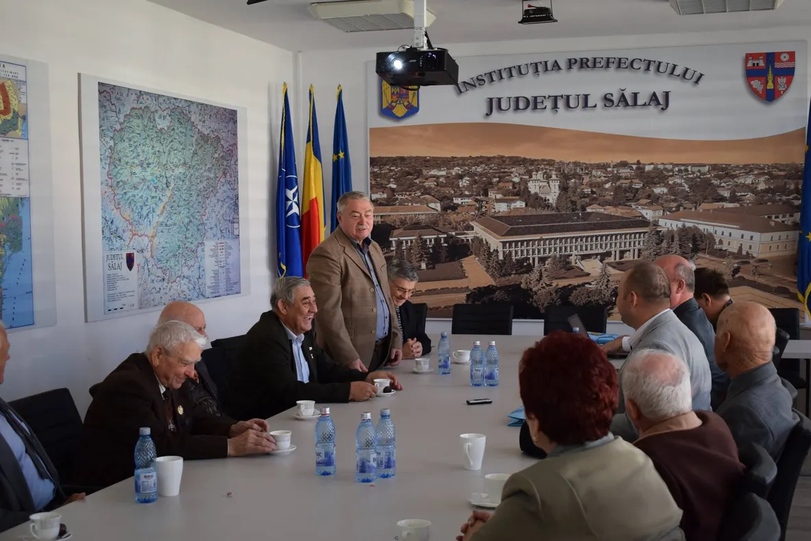 Veterani din Transilvania, în vizită la Prefectura Sălaj