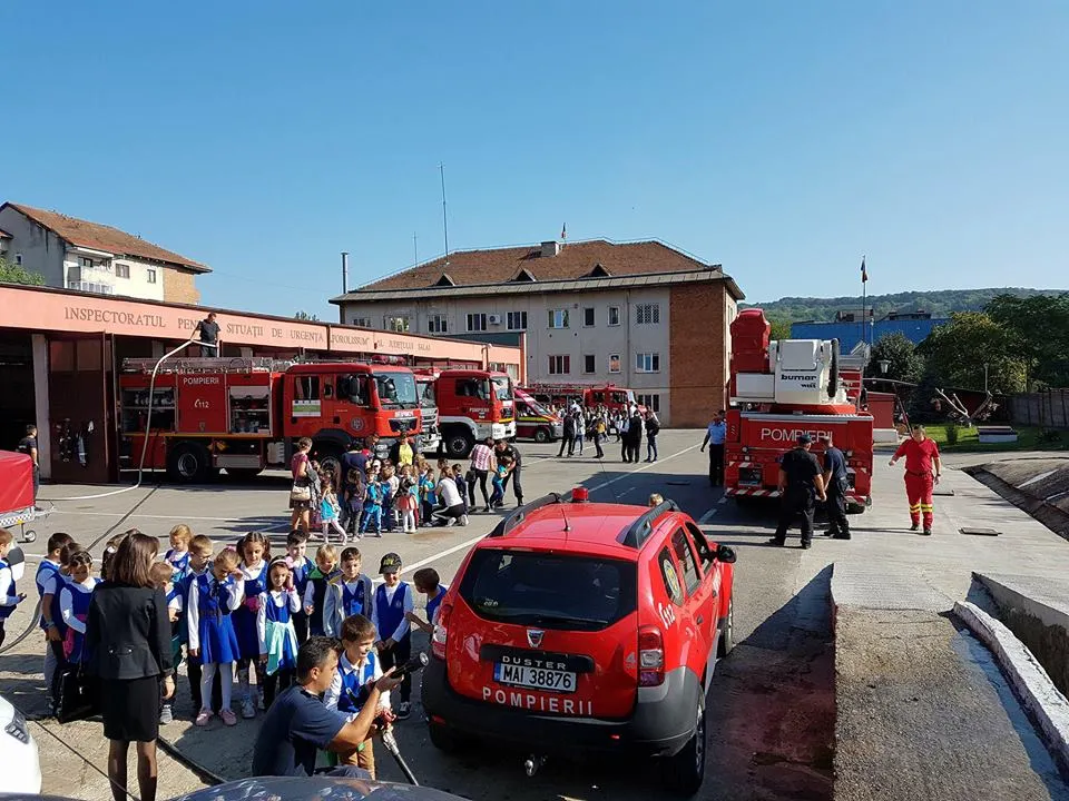 Pompierii  sălăjeni și-au deschis porțile pentru vizitatori