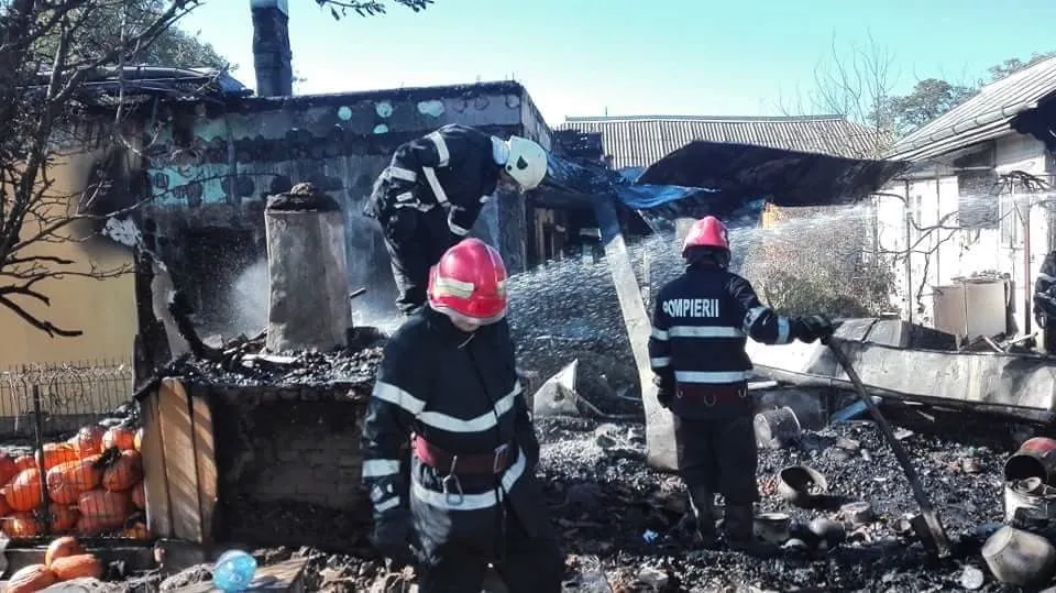 Magazinul cash&amp;carry din Zalău, mistuit de flăcări, nu avea autorizație de securitate la incendiu