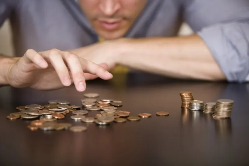 Salariile sălăjenilor scad de la o lună la alta. Sălajul, județul unde se câștigă prost din industrie și construcții