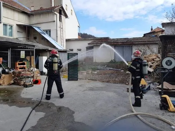 În doar şapte zile, pompierii au intervenit la 65 de evenimente
