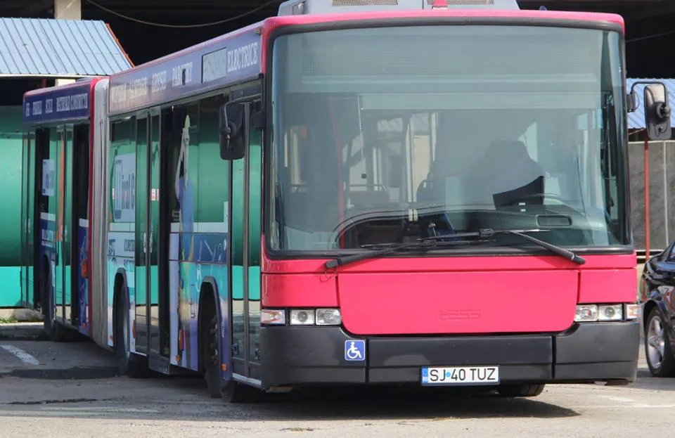 De Anul Nou, se modifică mersul autobuzelor. Vezi cum vor circula, în Zalău, mijloacele de transport în comun