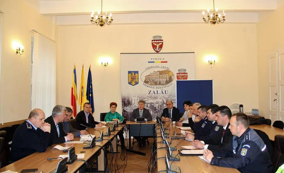 Membrii ATOP, convocaţi la şedinţă. Analize, propuneri, discuţii şi...alte întâlniri