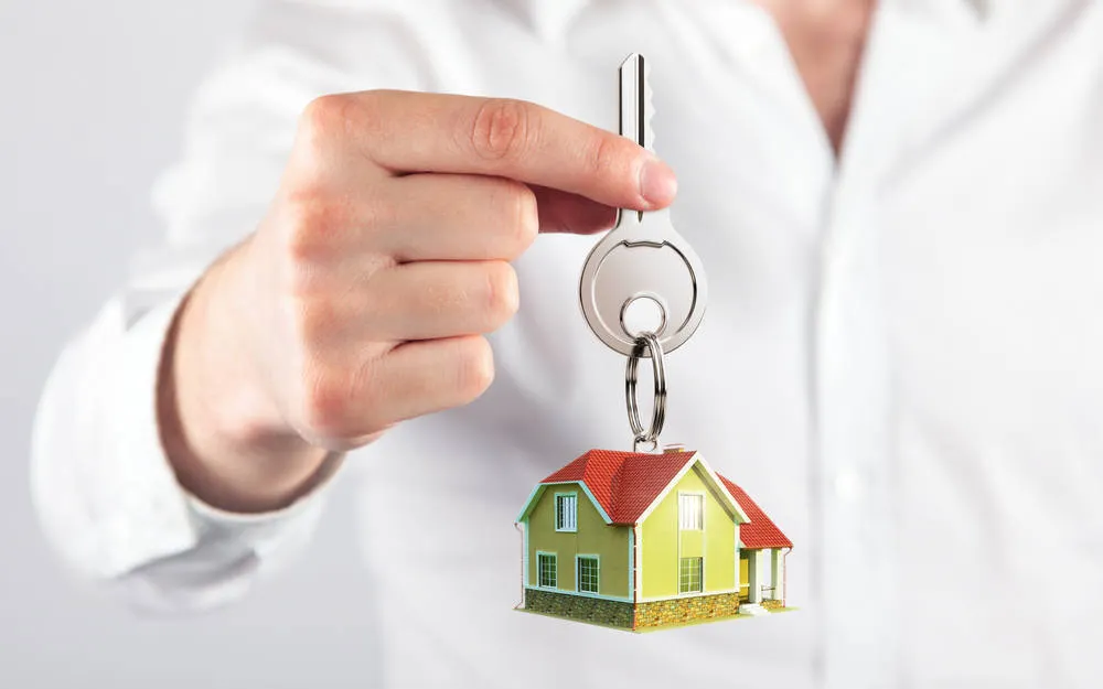 Sălajul, codaş la tranzacţiile imobiliare