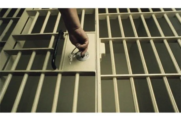 Zeci de mandate, puse în aplicare de polițiști sălăjeni