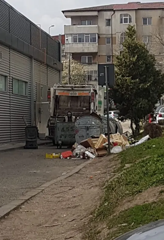 Zeci de poliţişti, trimişi în teren în ultimele zile. Au fost aplicate aproape 200 de sancţiuni