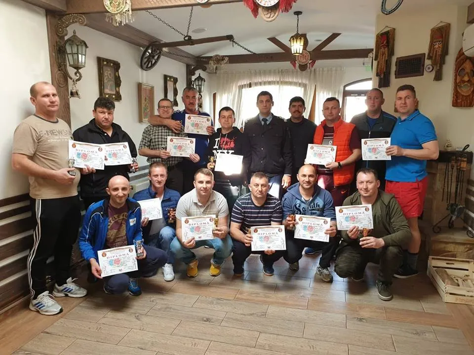 Pompieri sălăjeni, pe podium la Cupa ASPR - tenis de masă