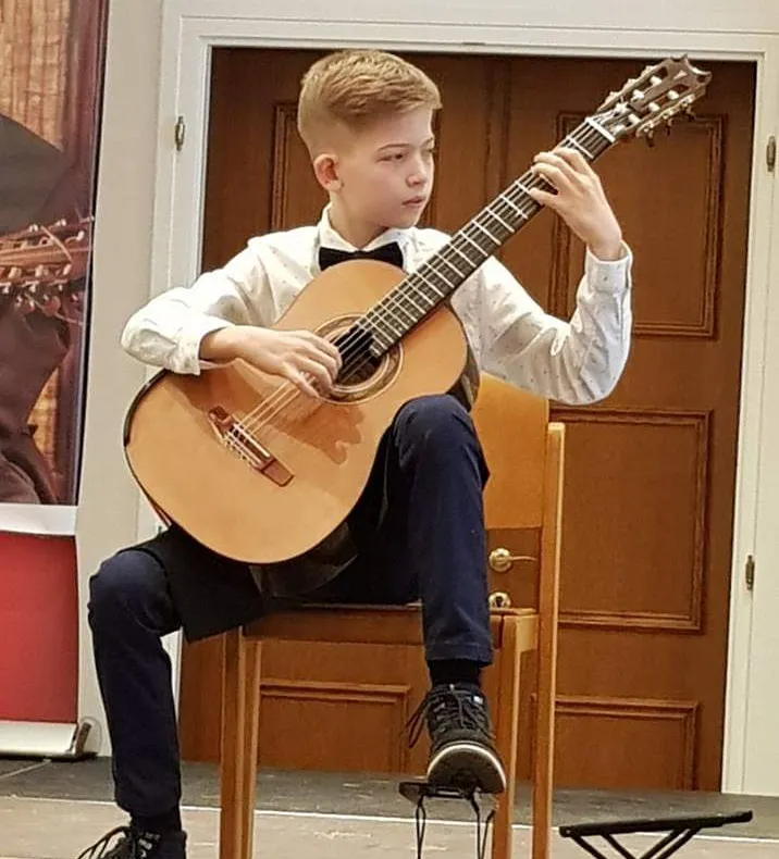 Video Un zălăuan a impresionat la „Românii au talent”. Merge mai departe cu patru de „DA”
