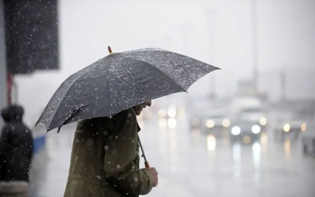Meteorologii avertizează! Ploi, vreme urâtă și temperaturi scăzute