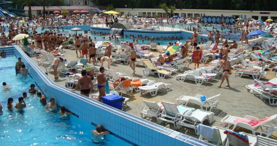 O nouă serie de bilete de tratament pentru pensionari și asigurații din sistemul public. Peste 190 de bilete, disponibile prin Casa de Pensii