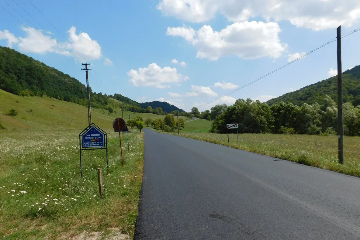 Au fost finalizate lucrările pe tronsonul Surduc – Cernuc - limita județ Cluj al DJ 108B