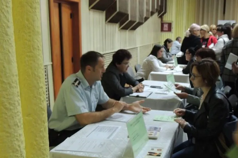 La Zalău, Bursa locurilor de muncă pentru absolvenţi