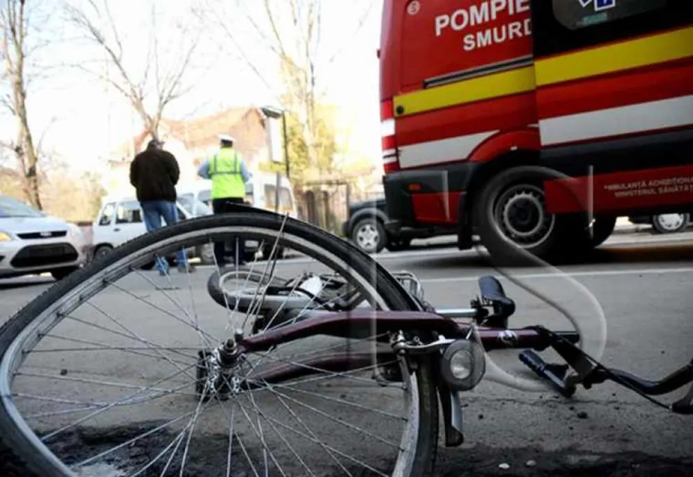 Femeie rănită grav într-un accident de circulaţie petrecut în localitatea Ciocmani