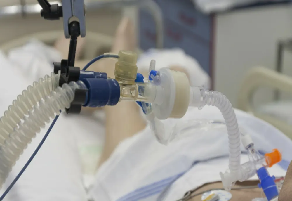 Doar 32 de paturi ATI mai sunt libere, în toată ţara, pentru pacienţii COVID