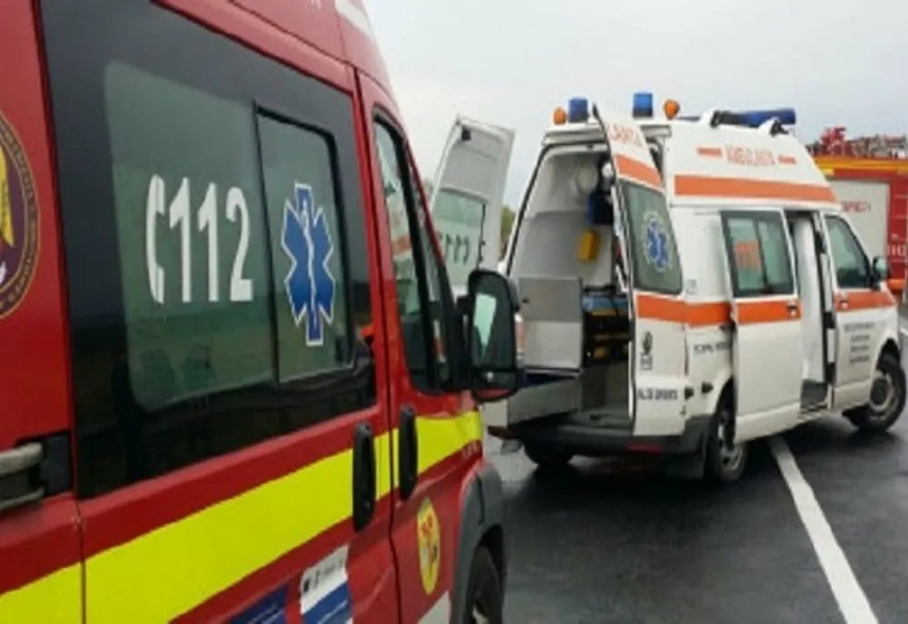 Trei bărbaţi din Sălaj răniţi într-un accident în judeţul Maramureş