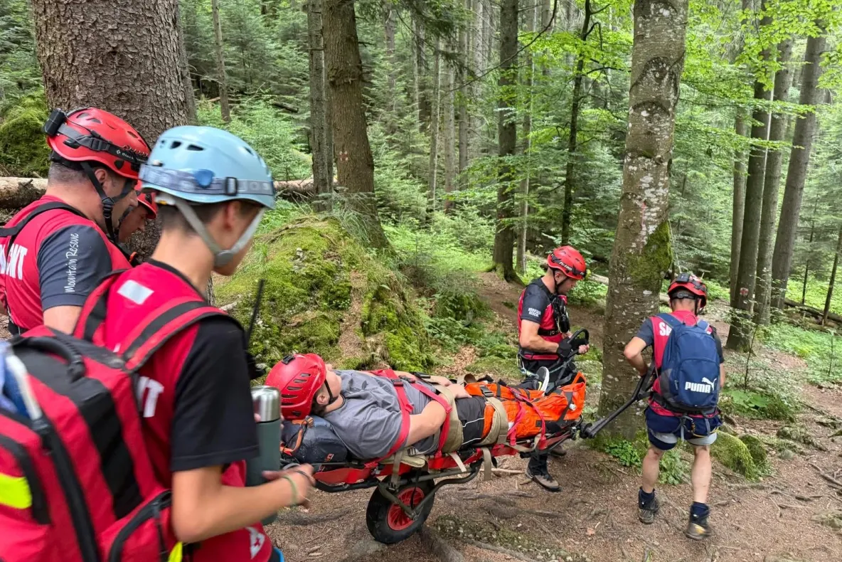 Salvamont România, 56 de apeluri de urgență în 24 de ore