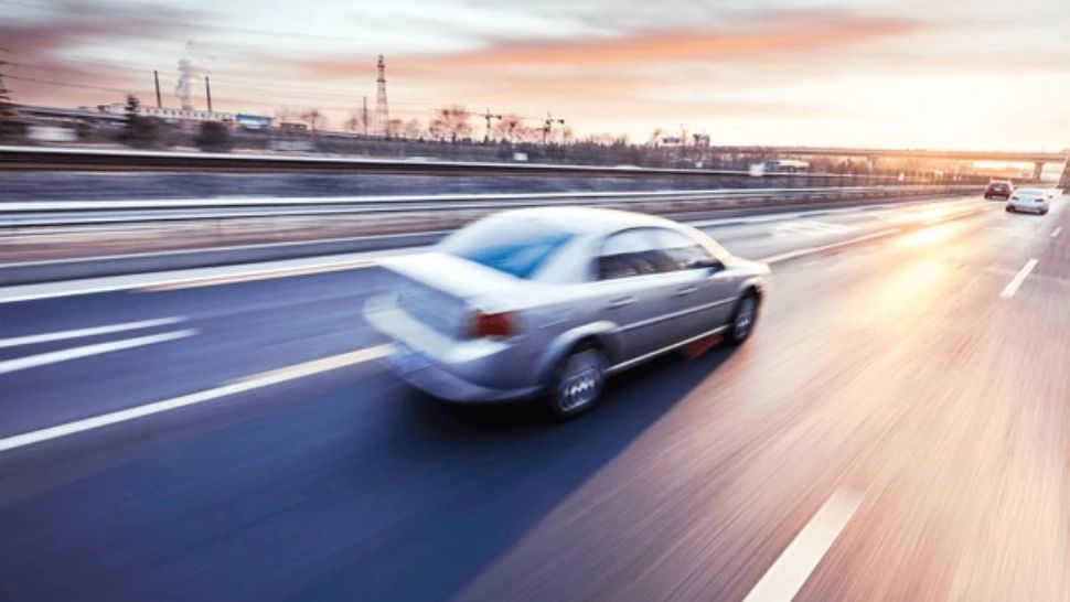 România produce tot mai puțină energie, dar importă tot mai mult - date OFICIALE