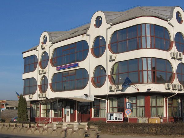 Din 22 iulie: Pensiile se pot plăti nu doar la domiciliul pensionarului, ci şi la reşedinţa acestuia