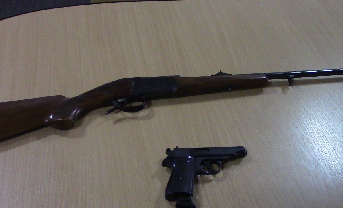 49 de dosare penale întocmite și 30 arme letale și neletale indisponibilizate în Sălaj