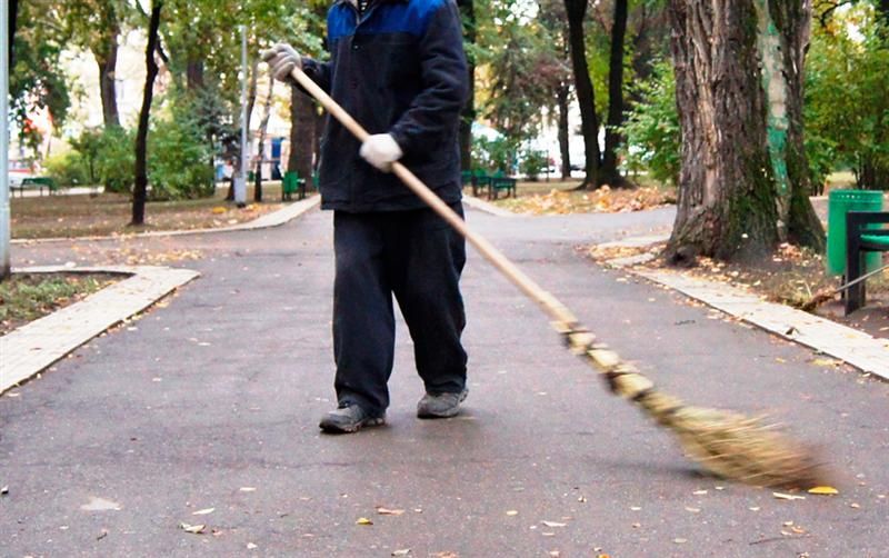 Asistații social care refuză un loc de muncă rămân fără ajutorul primit de la stat