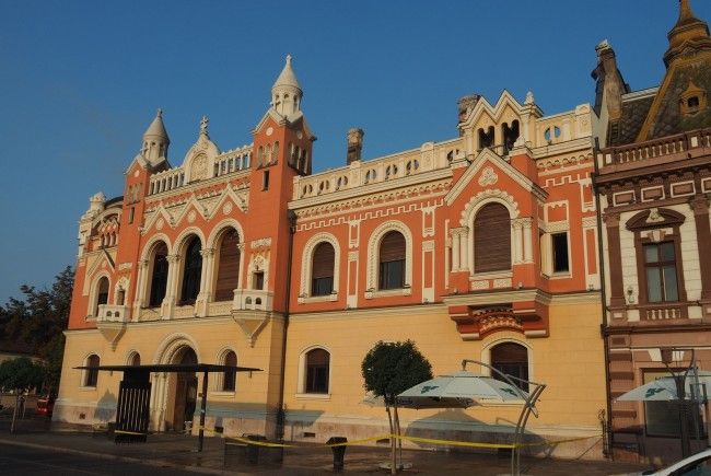 Fundația "Corneliu Coposu" donează 5.000 de lei pentru restaurarea Palatului episcopal greco-catolic din Oradea