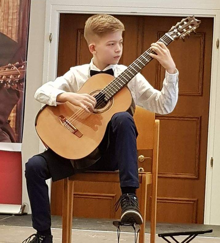 Video Un zălăuan a impresionat la „Românii au talent”. Merge mai departe cu patru de „DA”