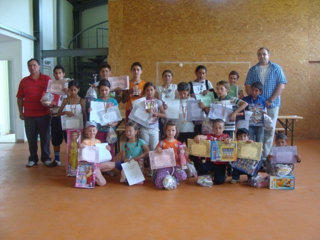 La Dragu: crosul ''Mișcare pentru Fiecare" pentru elevii din clasele primare şi gimnaziale