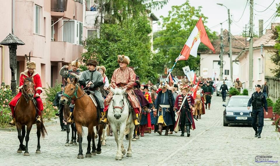 Trei zile medievale în orașul de sub Măgură, la festivalul Báthory Fest