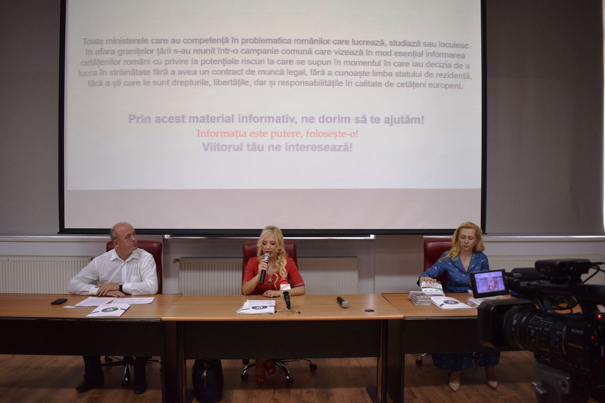 Autoritățile sălăjene, informate despre Campania Națională “Informare acasă! Siguranță în lume!“