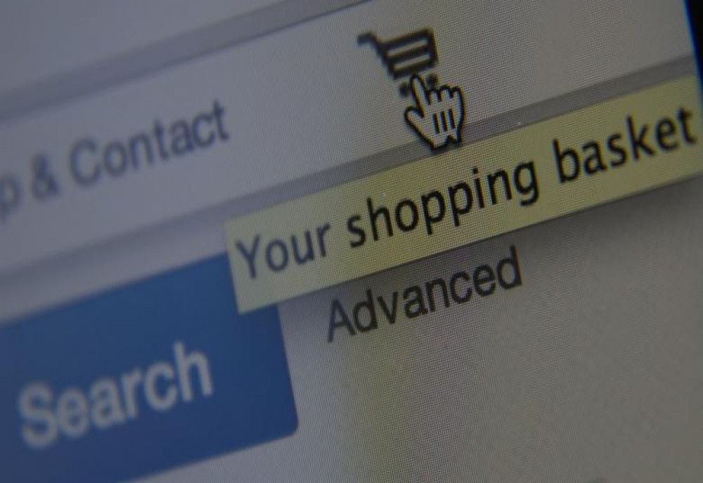  Cea mai mare reducere de preţuri pe net. S-au vândut produse de un miliard de dolari în 68 de secunde 