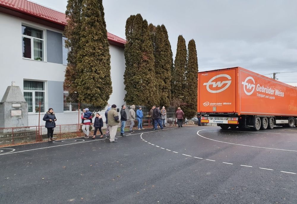 Peste 3.000 de copii din Sălaj au primit cadouri în cadrul acțiunii ”Camionul de Crăciun”