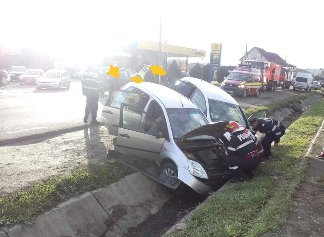 Accident cu victime la ieșirea din Șimleu Silvaniei