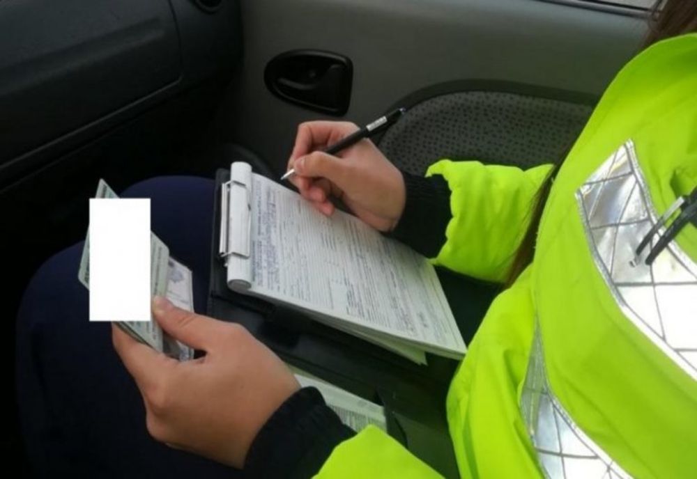 Sute de autovehicule, oprite pentru control de polițiștii din Sălaj 