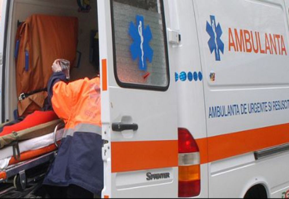 Trei tinere din Șimleu, luate ''în plin'' de un autoturism 