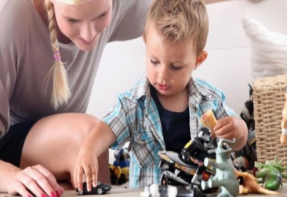 Sprijin pentru familiile tinere! Bani pentru plata serviciilor oferite de bonă