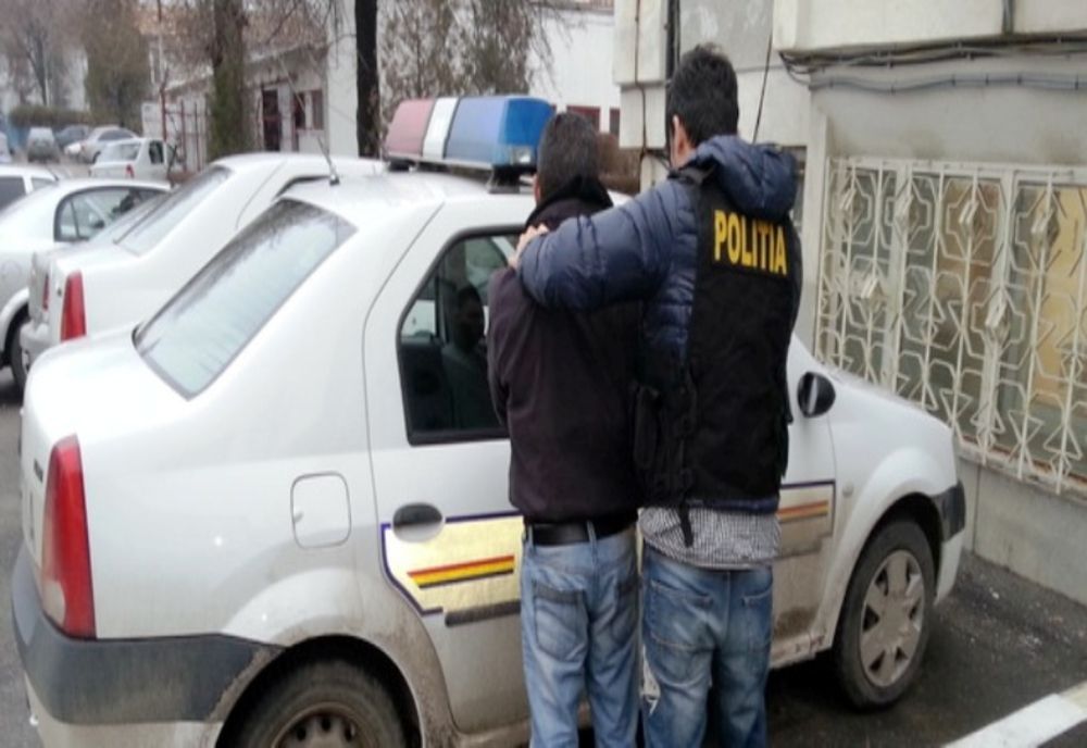 Tânăr din Românași, reținut de polițiști pentru tâlhărie calificată