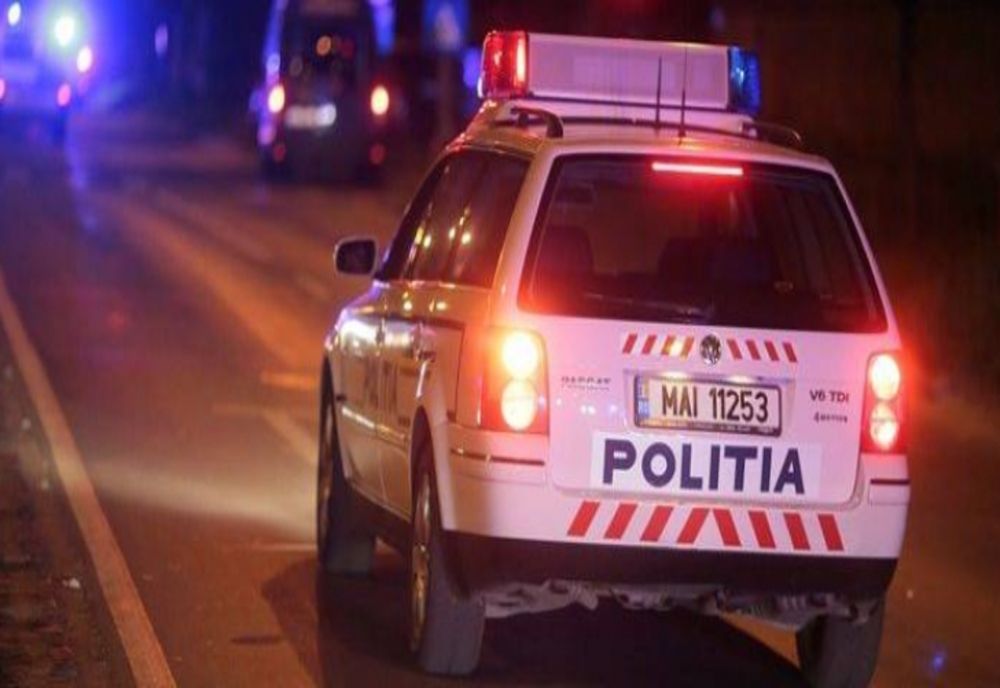 Tânăr din Iaz urmărit de poliţişti în trafic! Nu avea montate plăcuţe de înmatriculare