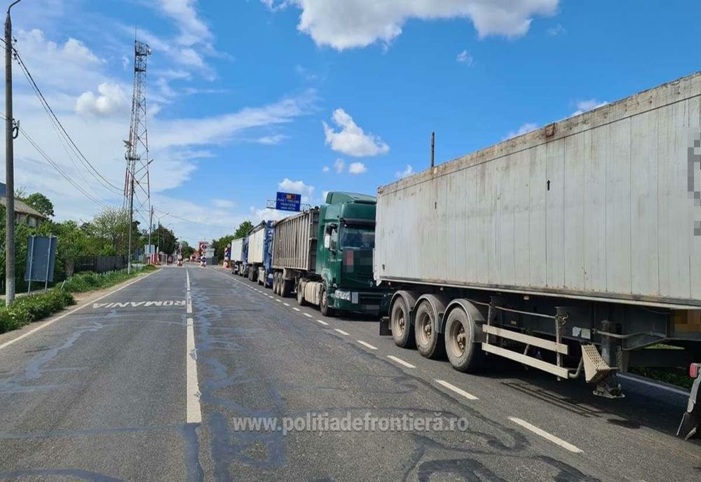 Tiruri cu deșeuri în Vama Veche! Ar fi trebuit să ajungă la o firmă din Sălaj