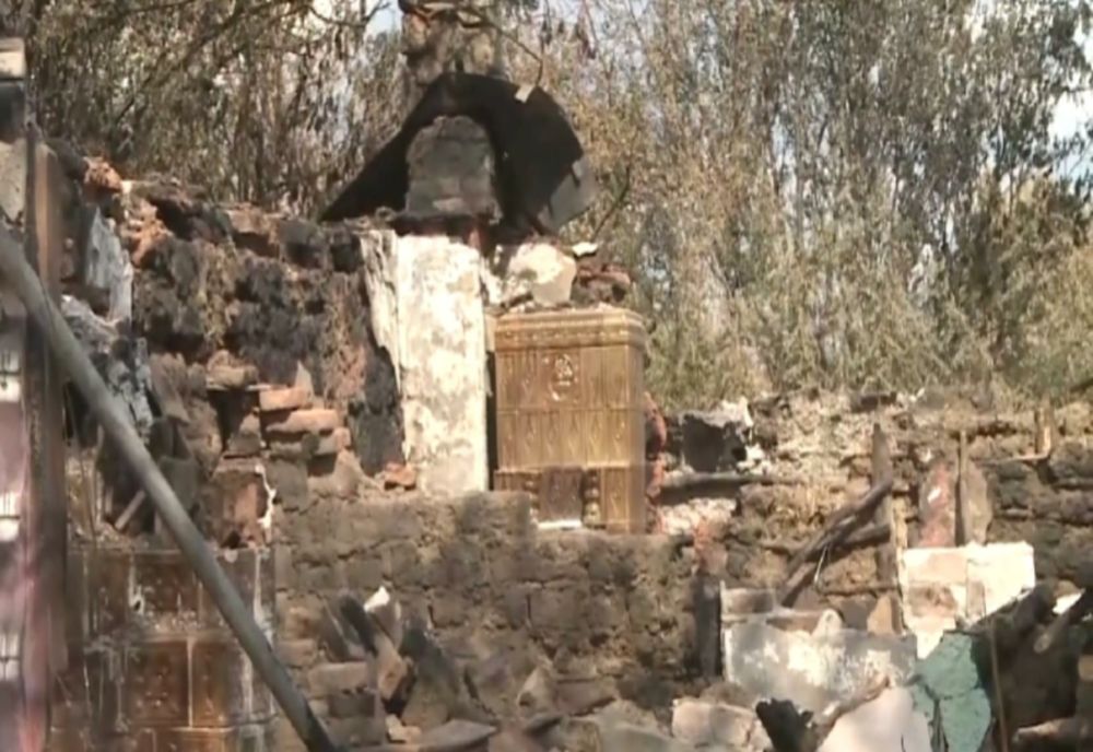 Primele imagini din epicentrul exploziei de la Crevedia. Locul arată ca orașele bombardate din Ucraina