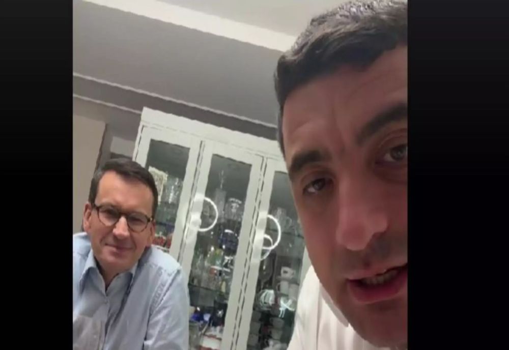 MIZA URIAȘĂ DE LA VIZITA LUI SIMION ÎN POLONIA. FOSTUL PREMIER ÎI DEZVĂLUIE LIDERULUI AUR SECRETELE SALE - VIDEO