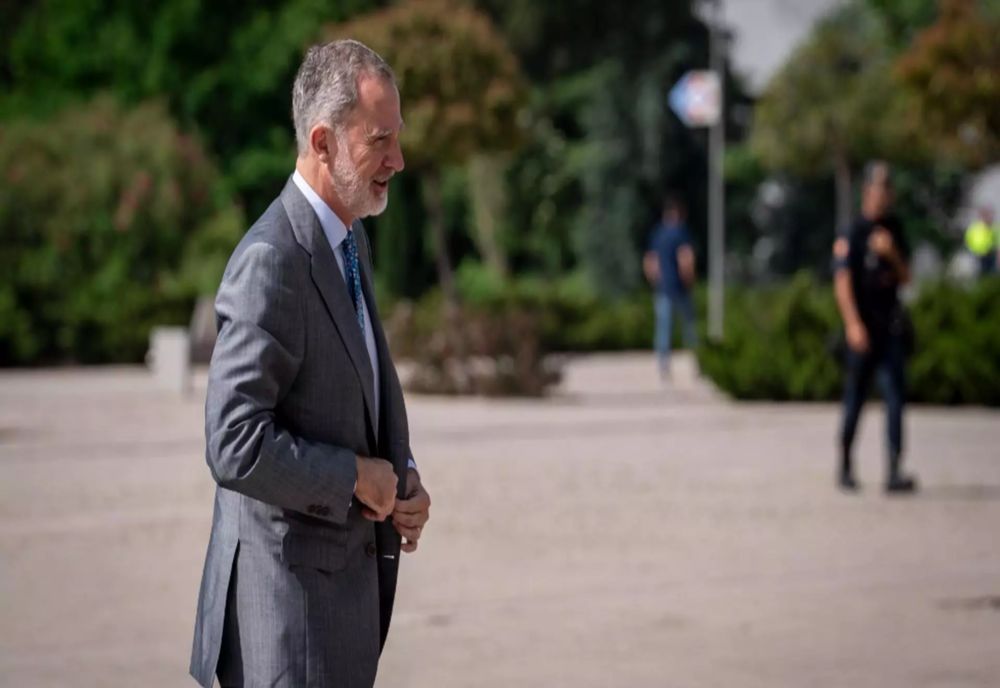 REGELE FELIPE AL VI-lea AL SPANIEI, ÎN VIZITĂ OFICIALĂ LA SIBIU. ÎNTÂLNIRE CU PREȘEDINTELE NICUȘOR DAN LA BAZA NATO DE LA CINCU