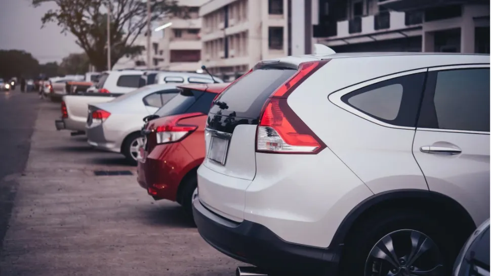 Fără indicator de „interzis”, dar totuși amendat: Cum a pierdut un sibian procesul pentru o parcare în centrul orașului