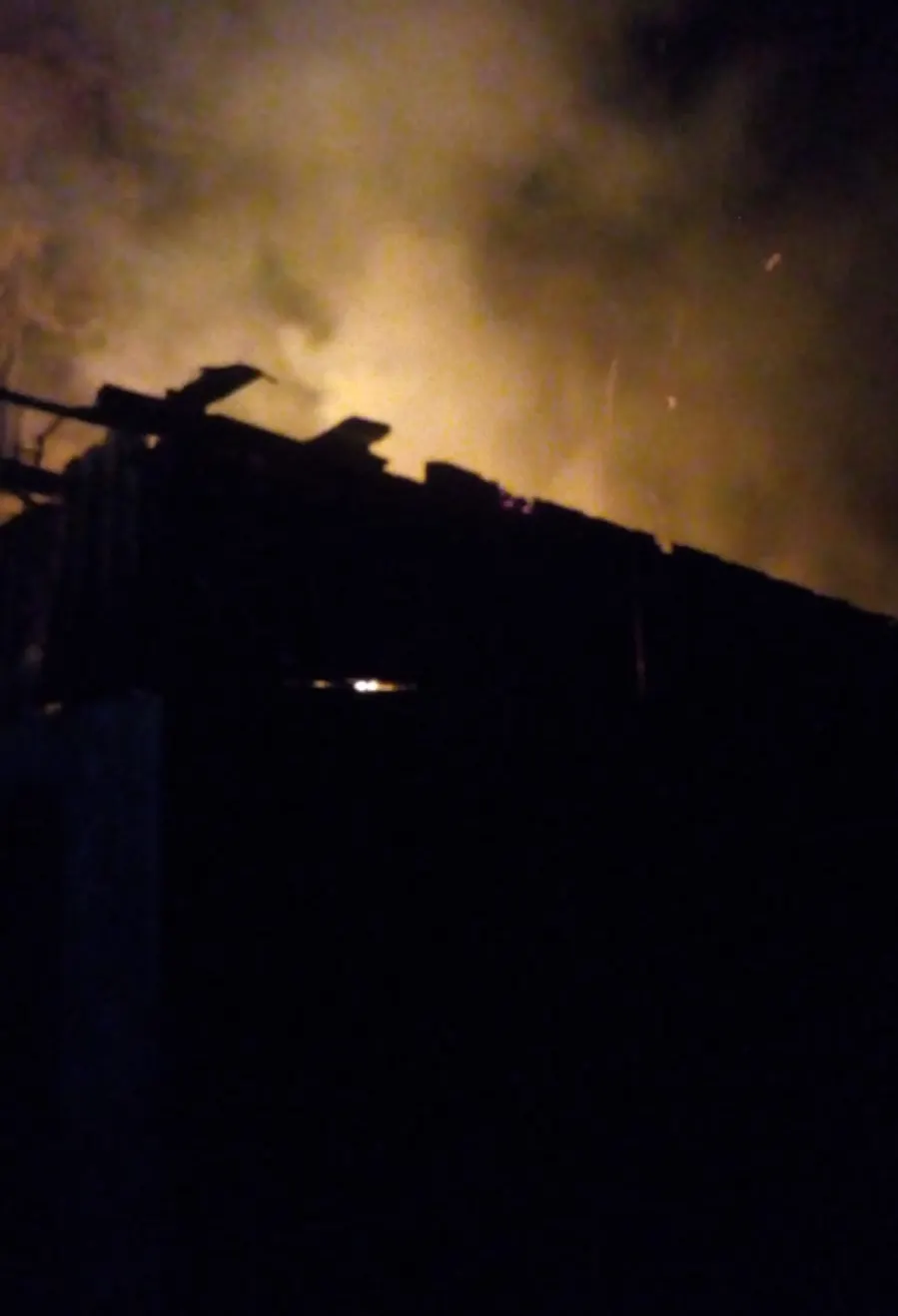 incendiu starda bujorilor