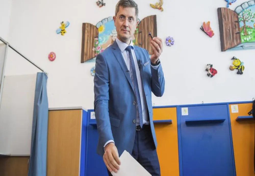 Dan Barna rămâne președintele USR. Care este rezultatul votului intern