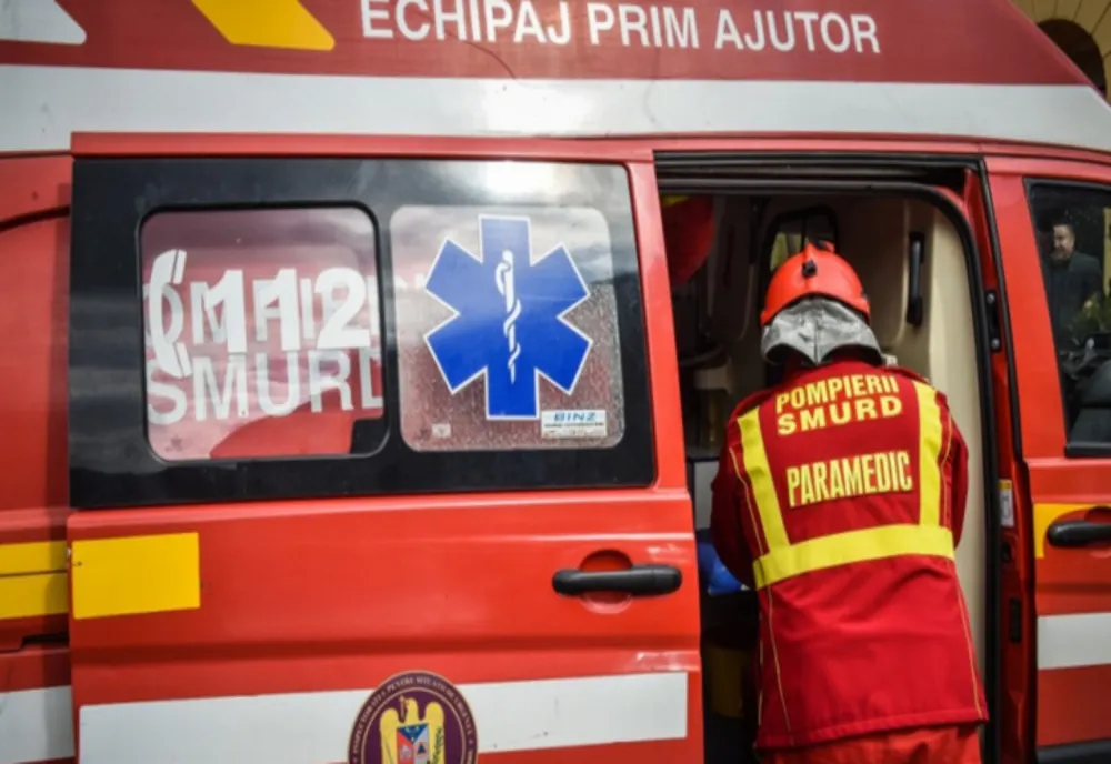 Accident la ieșire din Jibou. O persoană refuză transportul la spital