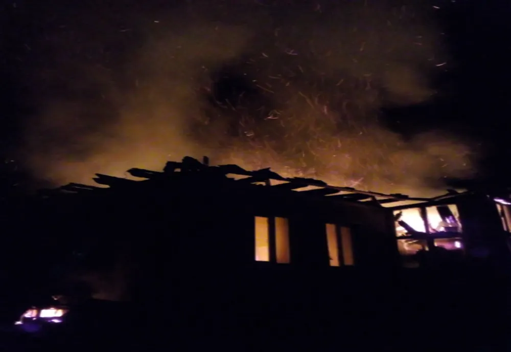  Incendiu în Noaptea de Înviere la casa parohială din Zimbor