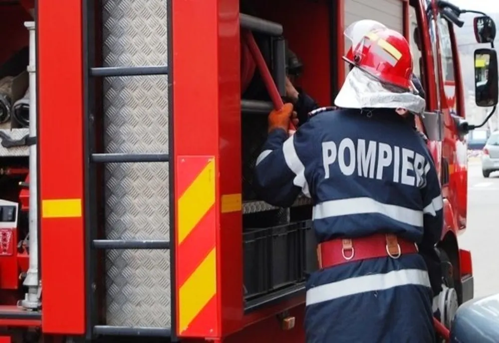 Gospodărie în flăcări pe strad Cetății din Zalău